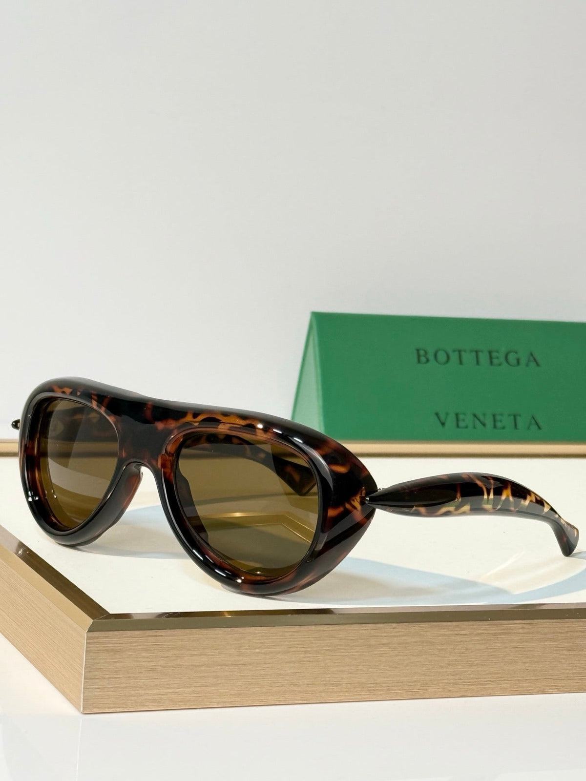 BOTTEGA VENETA BV1483S Sunglasses 💚
