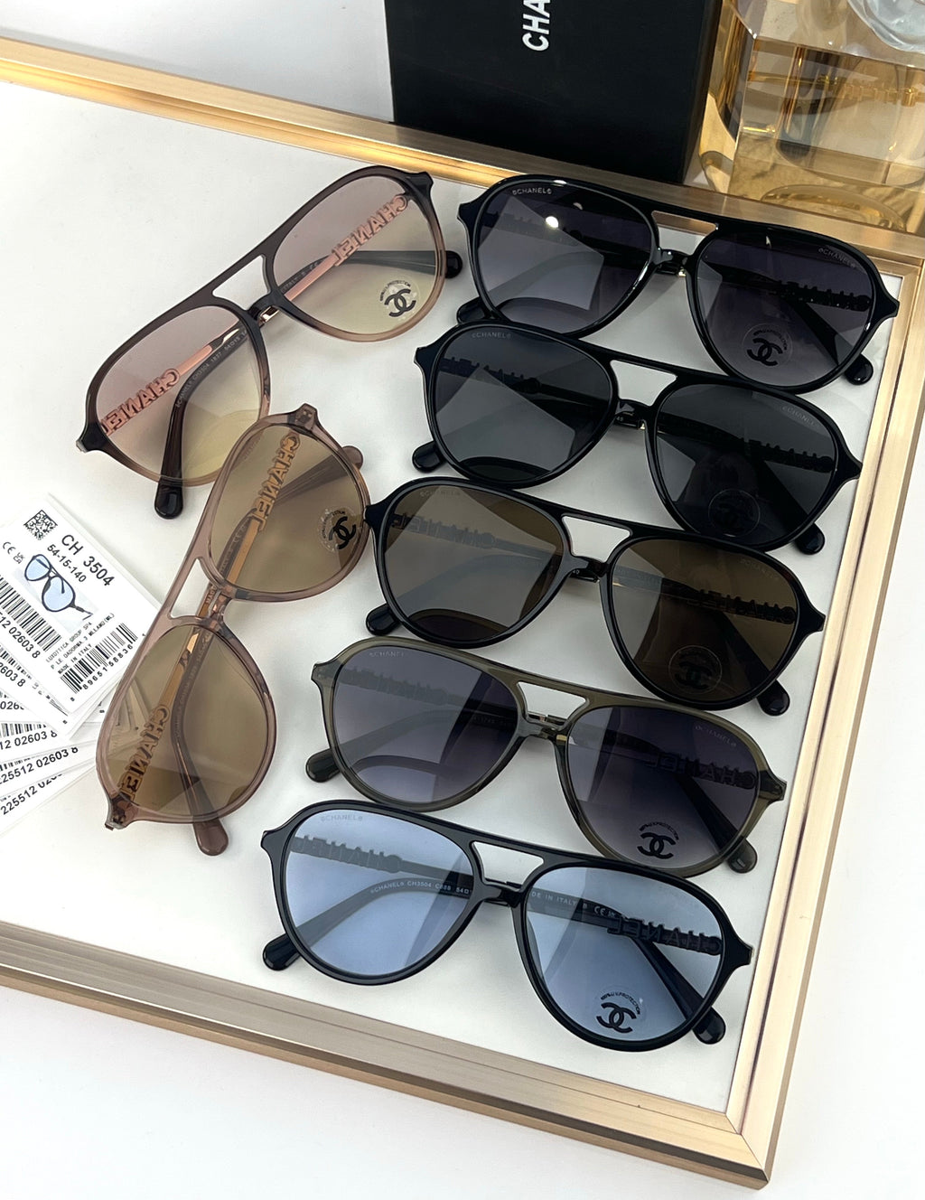 CHANEL3504 Pilot Sunglasses Chanel Eyewear  🖤
