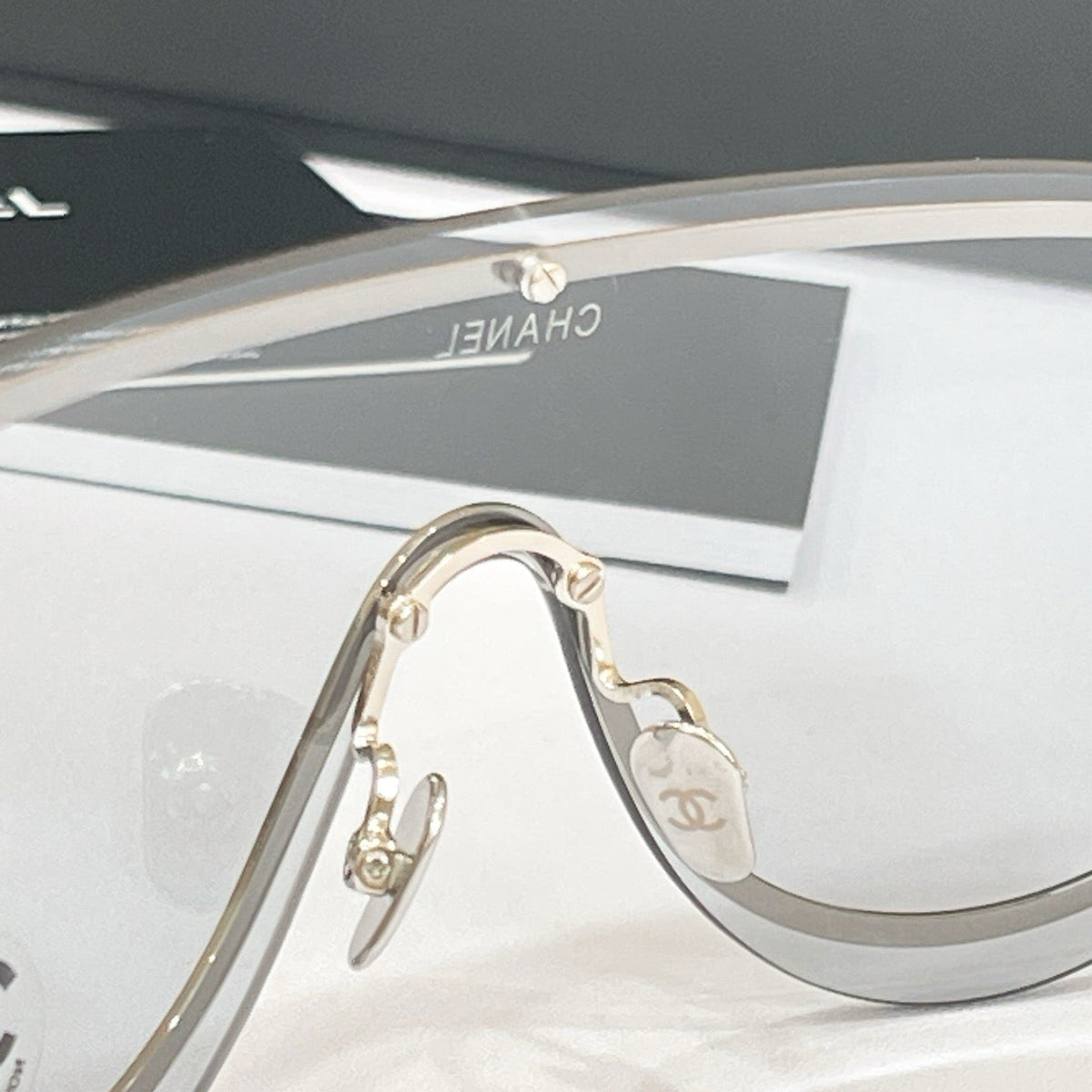 CHANEL 9583 EXCLUSIVE SHIELD Sunglasses Eyewear  🖤