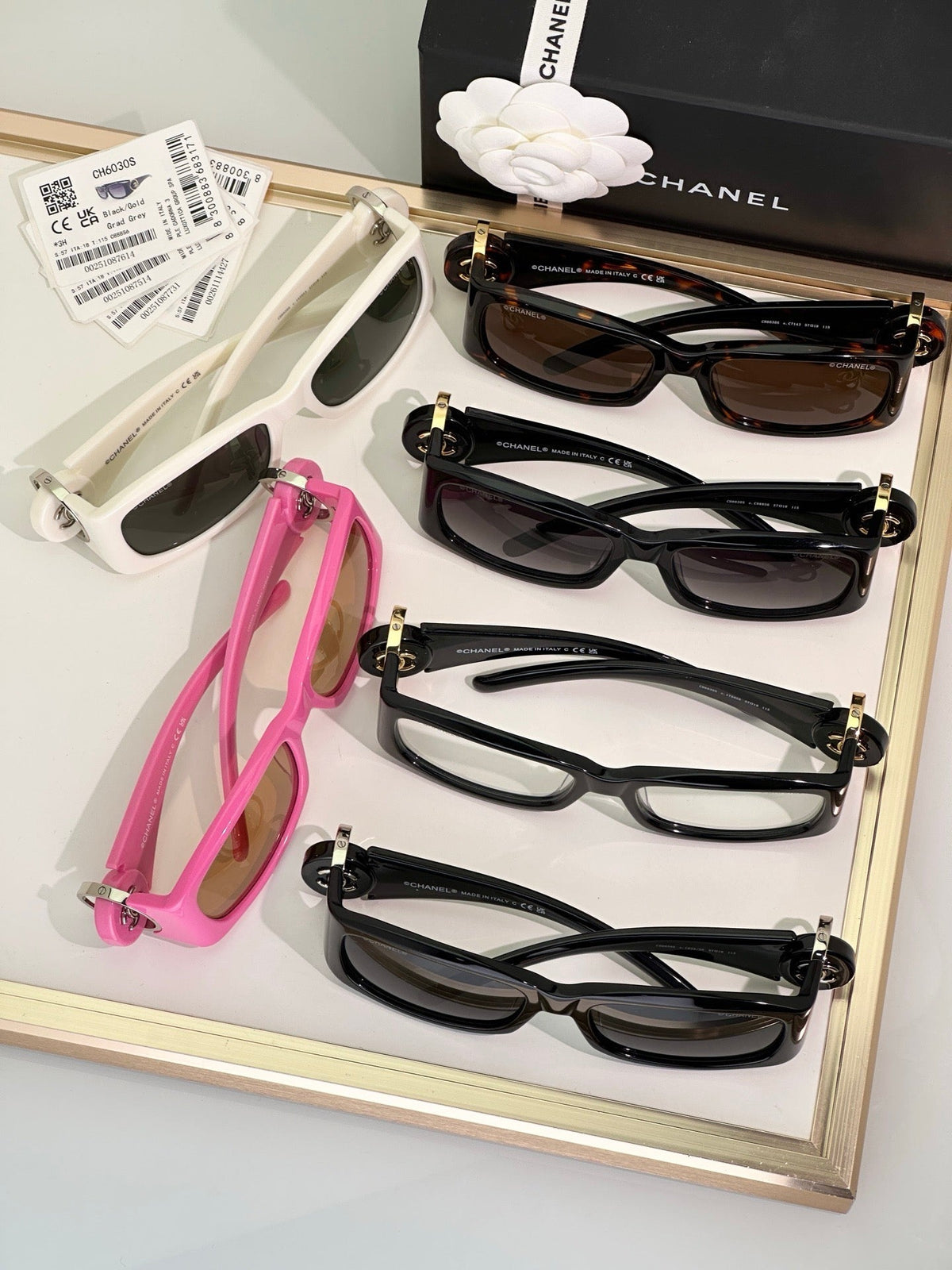 CHANEL 6030S  Rectangular Vintage Sunglasses Chanel Eyewear  🖤