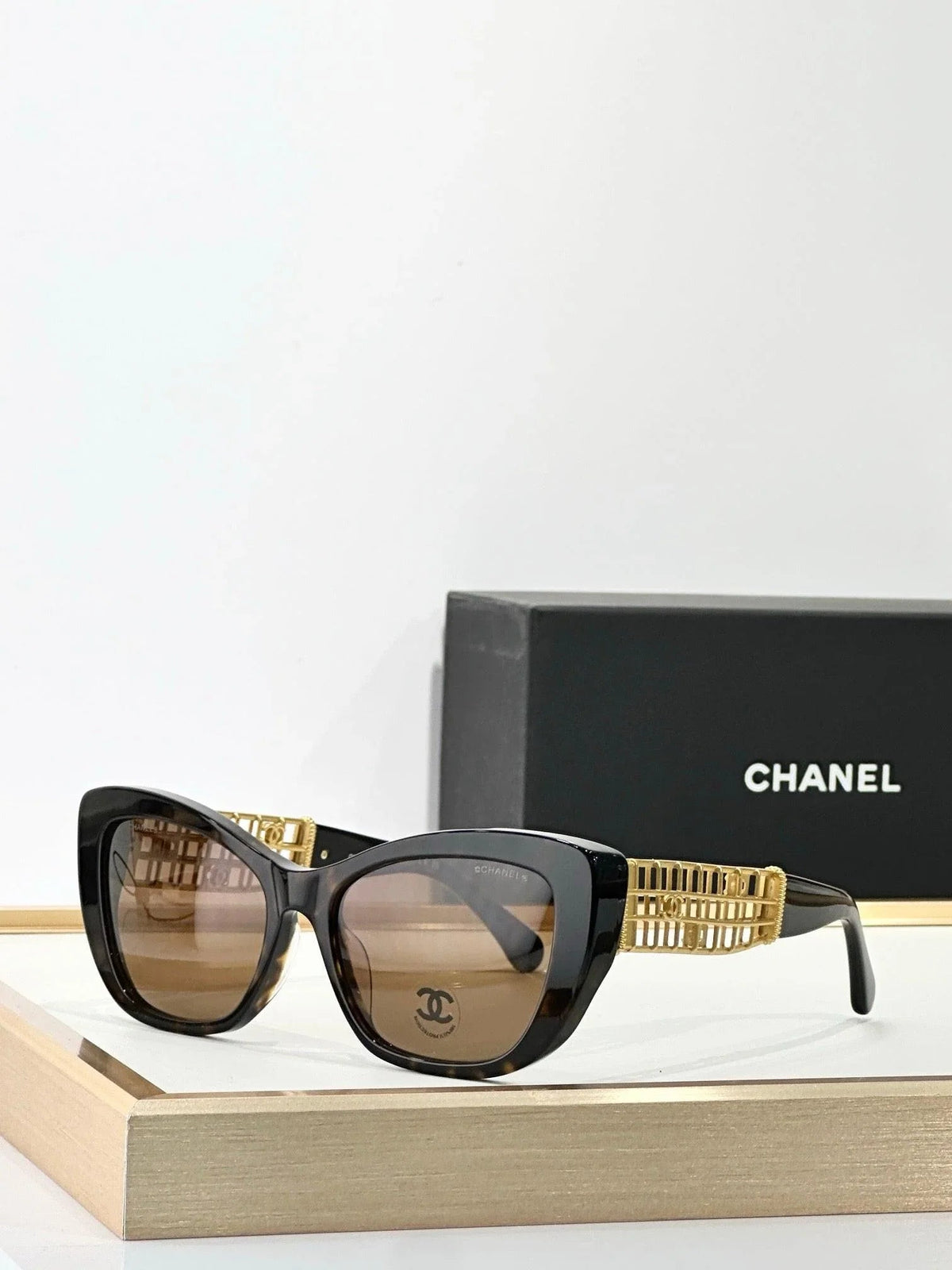 CHANEL 9169 CAT EYE SUNGLASSES   🖤
