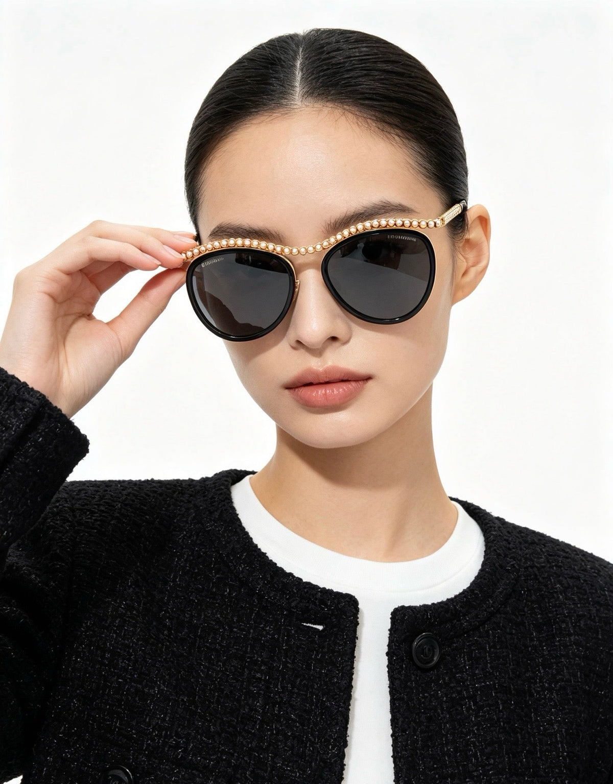 CHANEL 4296  Cat Eye Sunglasses Chanel Eyewear  🖤