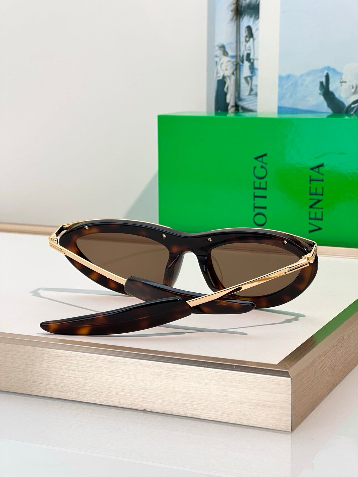 BOTTEGA VENETA BV1477S Sunglasses 💚