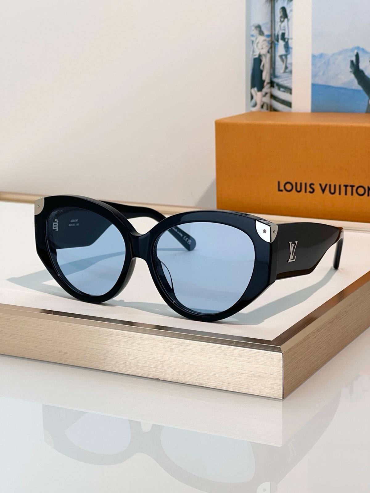 Louis Vuitton Z3340W LV Trunk Cat Eye Sunglasses✨