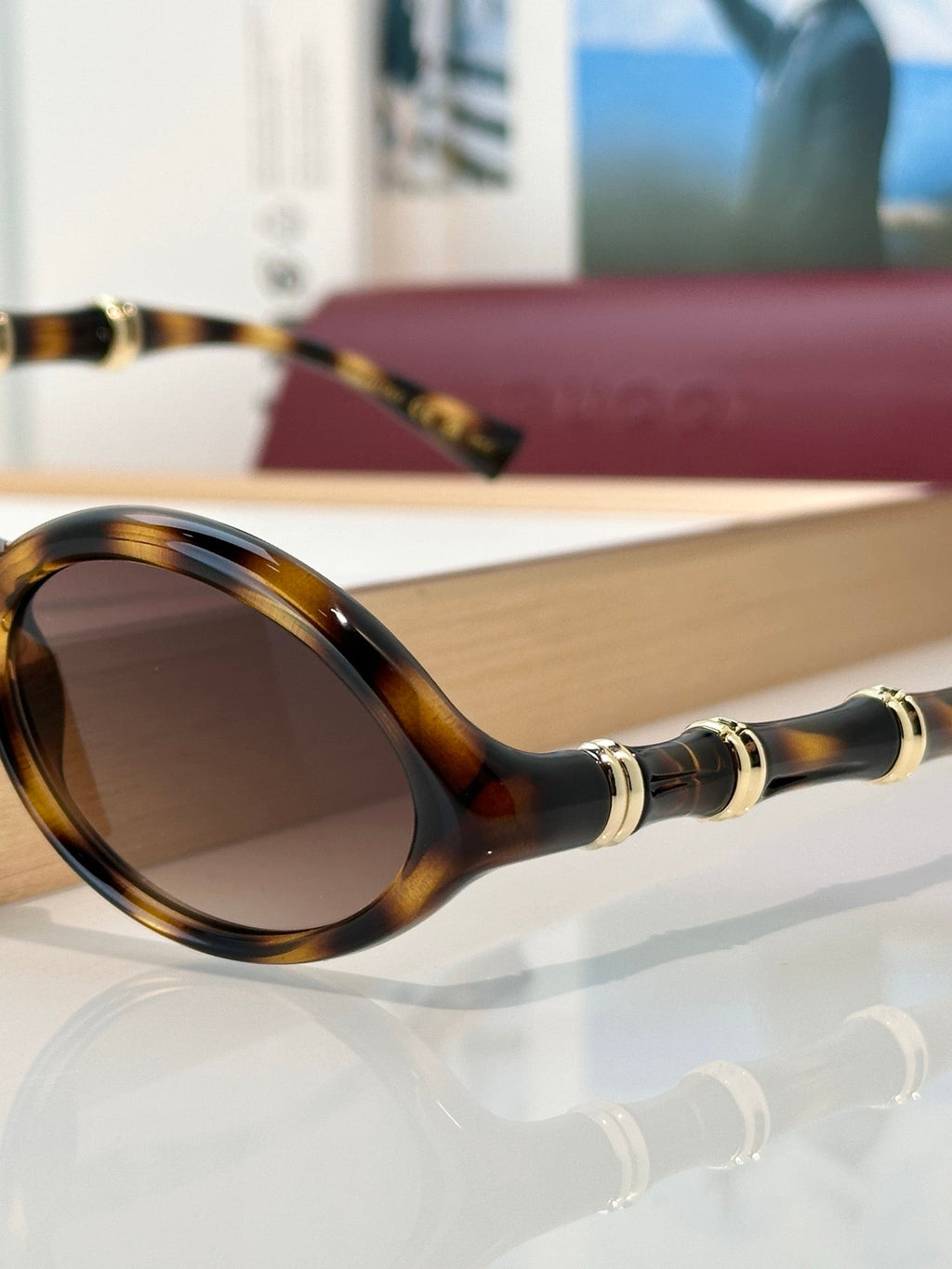 Gucci GG2059S Oval frame Sunglasses 🇮🇹