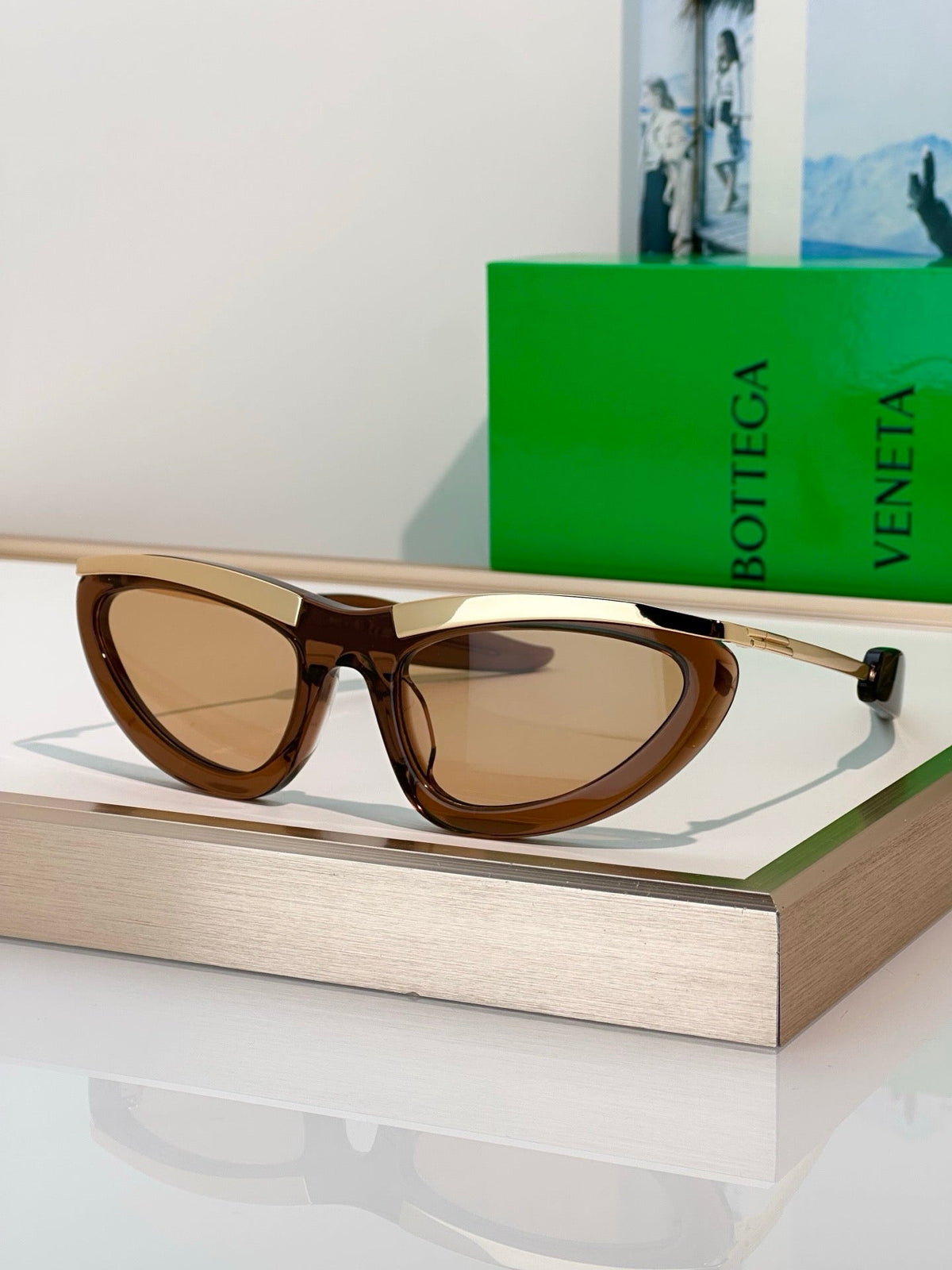 BOTTEGA VENETA BV1477S Sunglasses 💚