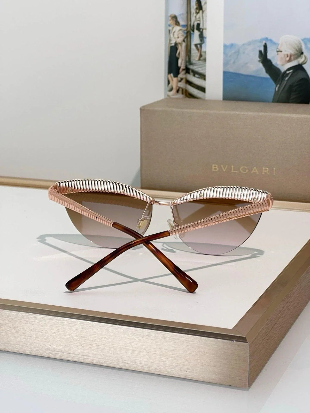 '- BVLGARI Bvlgari Tubogas BV 40056U Sunglasses ✨