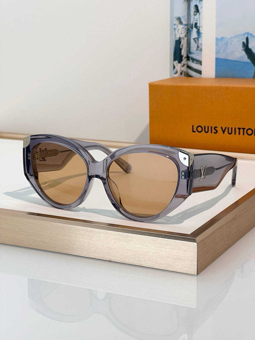 Louis Vuitton Z3340W LV Trunk Cat Eye Sunglasses✨