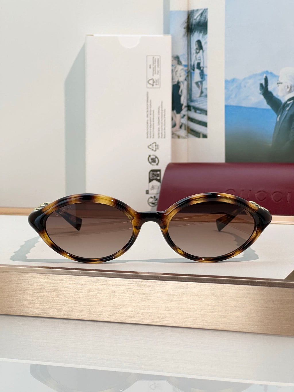 Gucci GG2059S Oval frame Sunglasses 🇮🇹