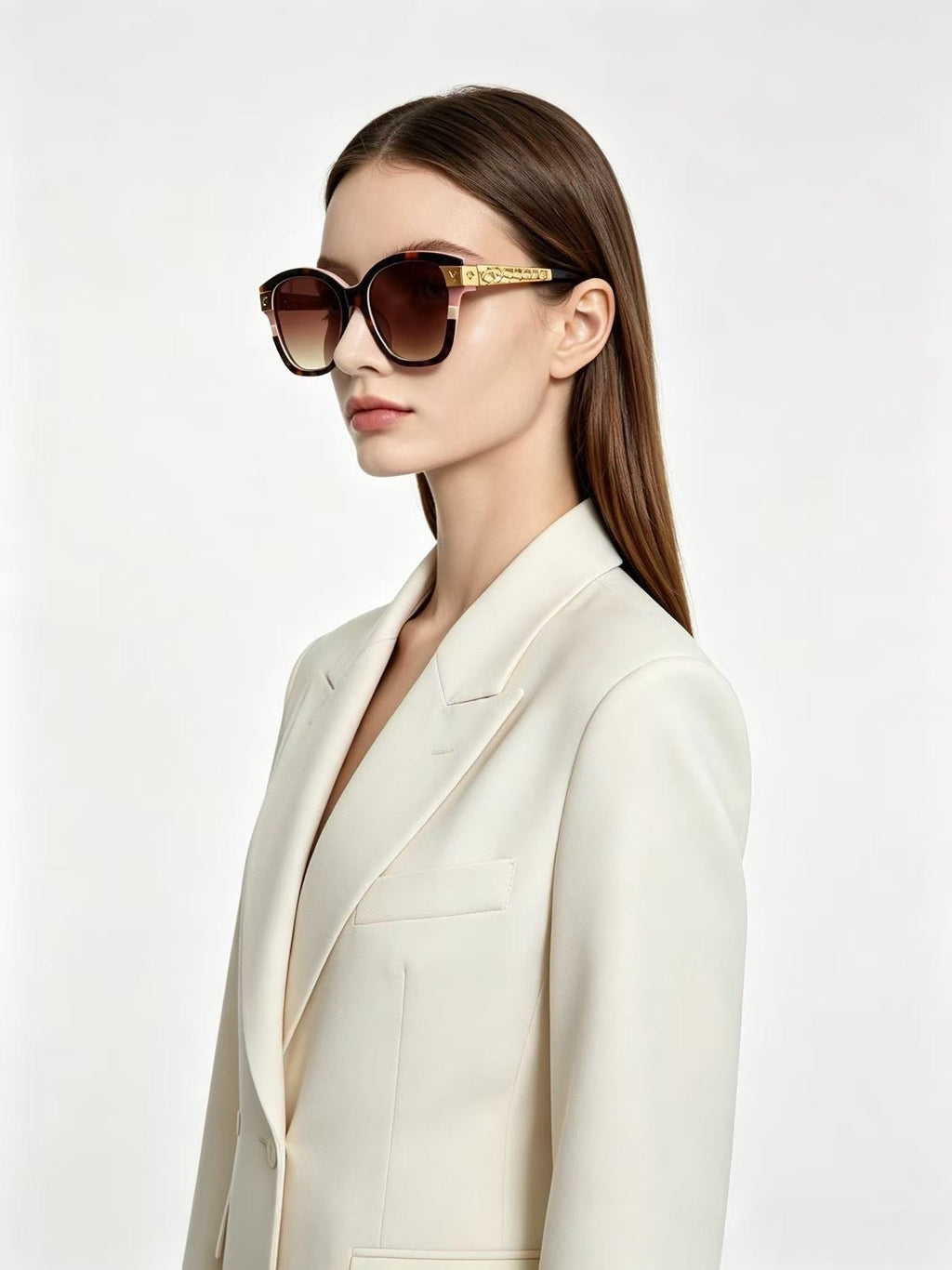 Louis Vuitton Z3182E-Z3265E LV Petit Soupçon Square Sunglasses  ✨