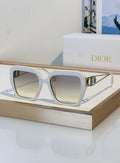 Dior  30Montaigne S6U CD 40083U Rectangular Sunglasses✨