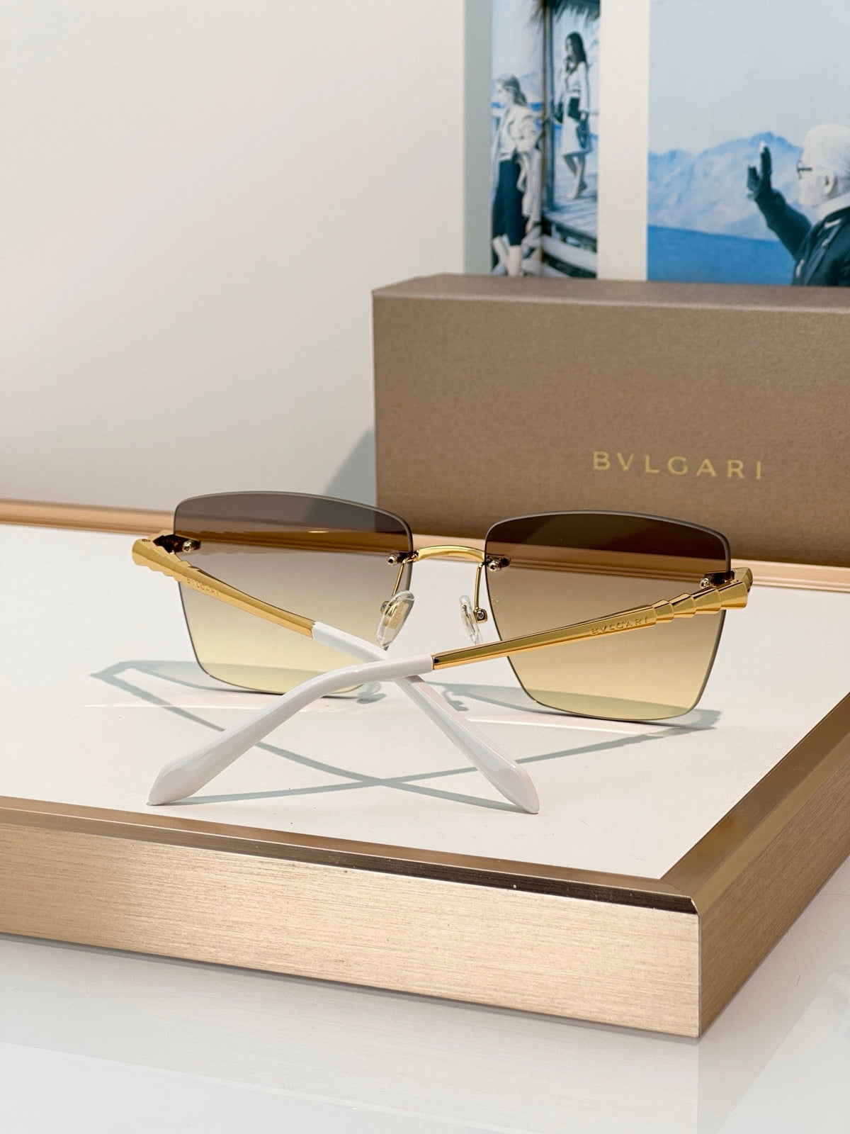 Bvlgari BV40107USerpenti Geometric Sunglasses ✨