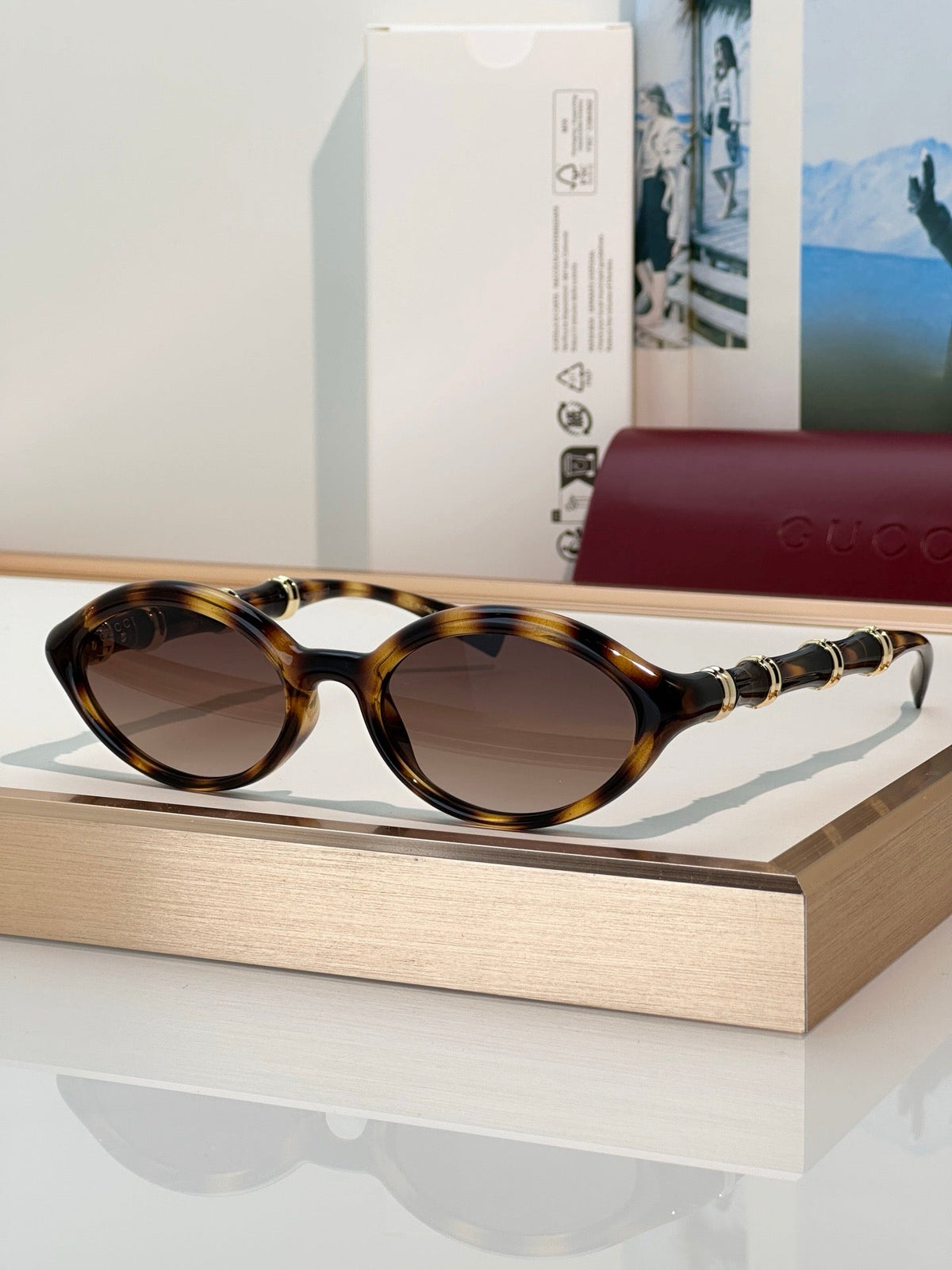 Gucci GG2059S Oval frame Sunglasses 🇮🇹