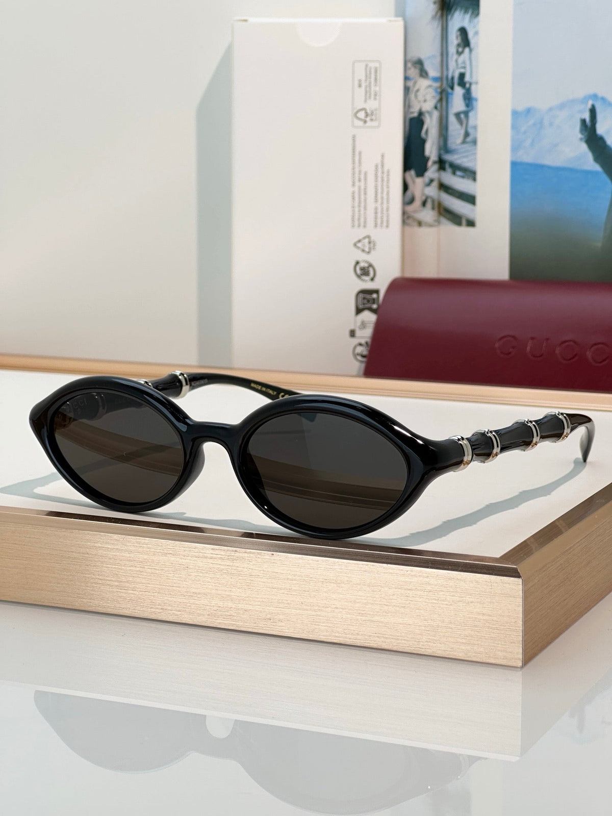 Gucci GG2059S Oval frame Sunglasses 🇮🇹