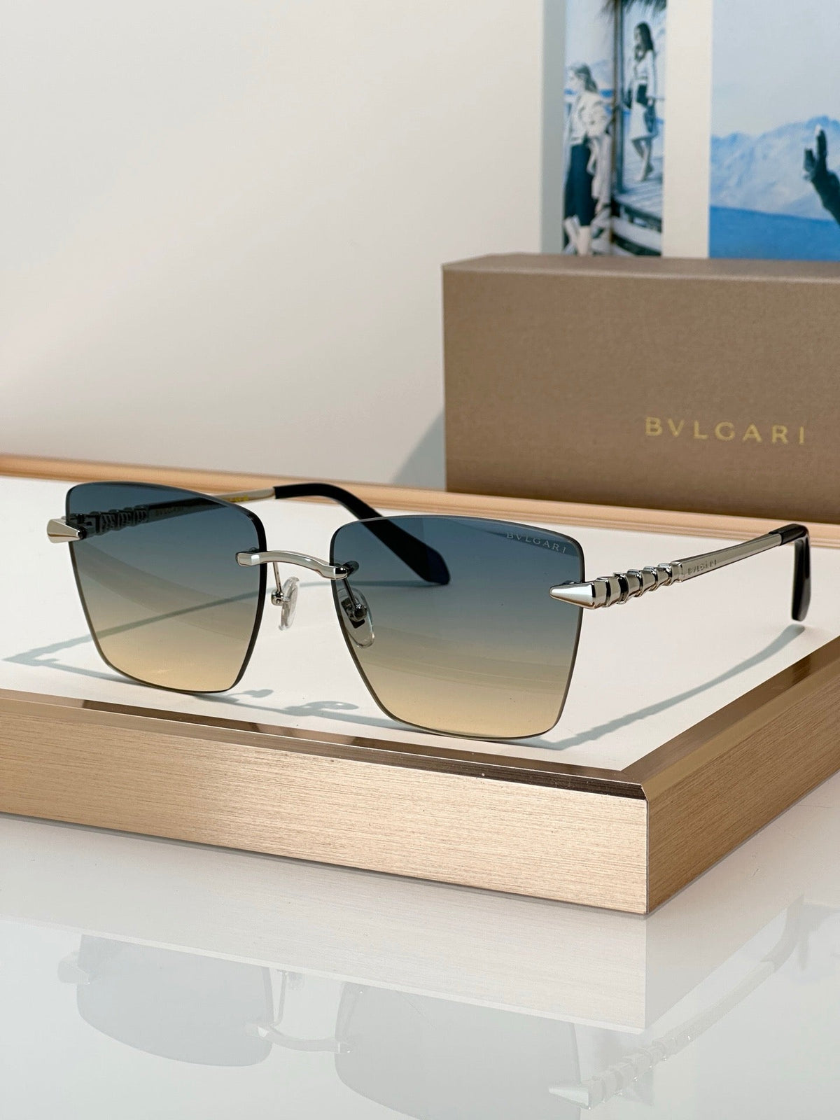 Bvlgari BV40107USerpenti Geometric Sunglasses ✨