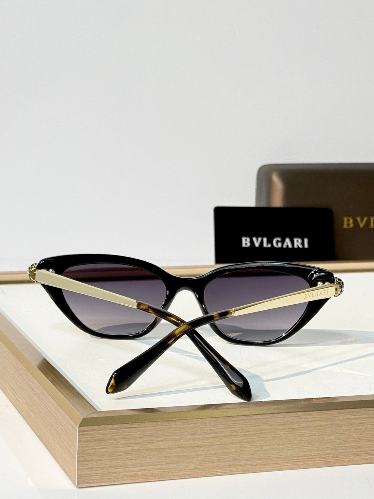 BVLGARI Serpenti Forever BV40109I Sunglasses ✨