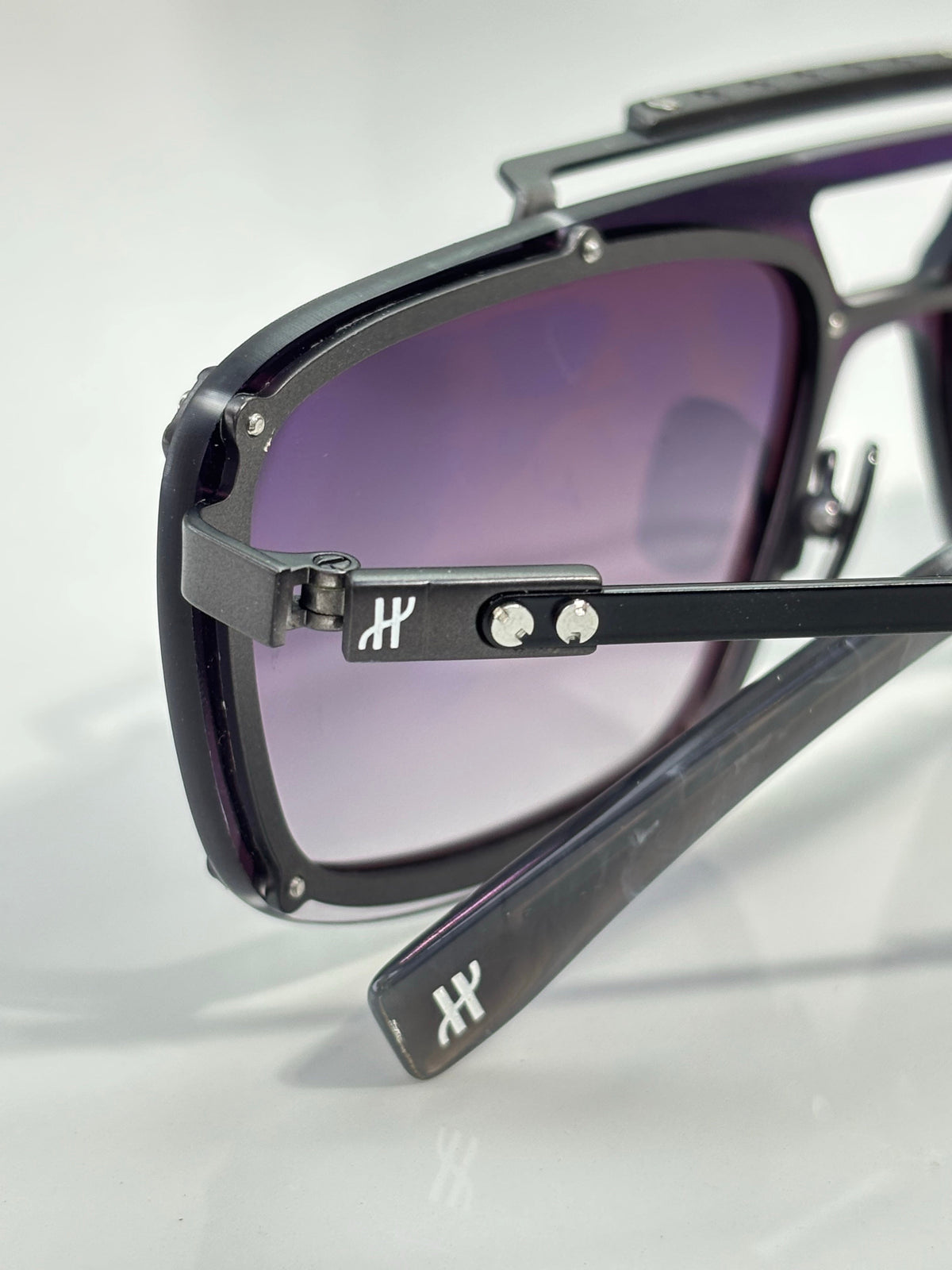 HUBLOT H040 POLARISED Light Mirror Zeiss Lenses🔱
