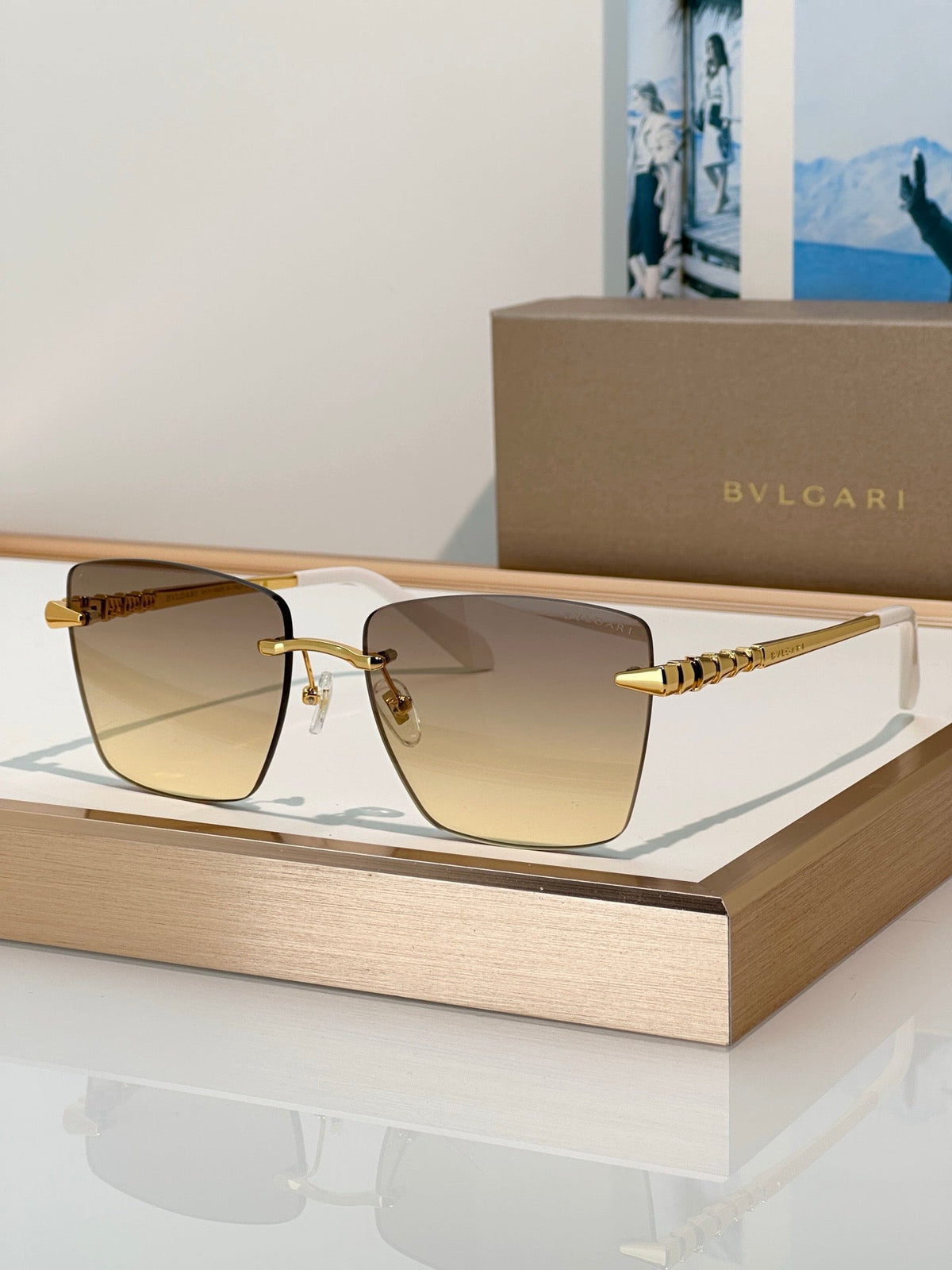 Bvlgari BV40107USerpenti Geometric Sunglasses ✨