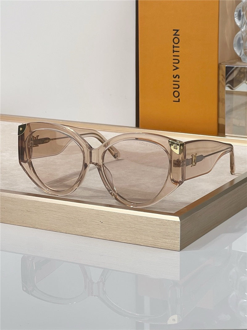 Louis Vuitton Z3339E LV Trunk Cat Eye Sunglasses ✨