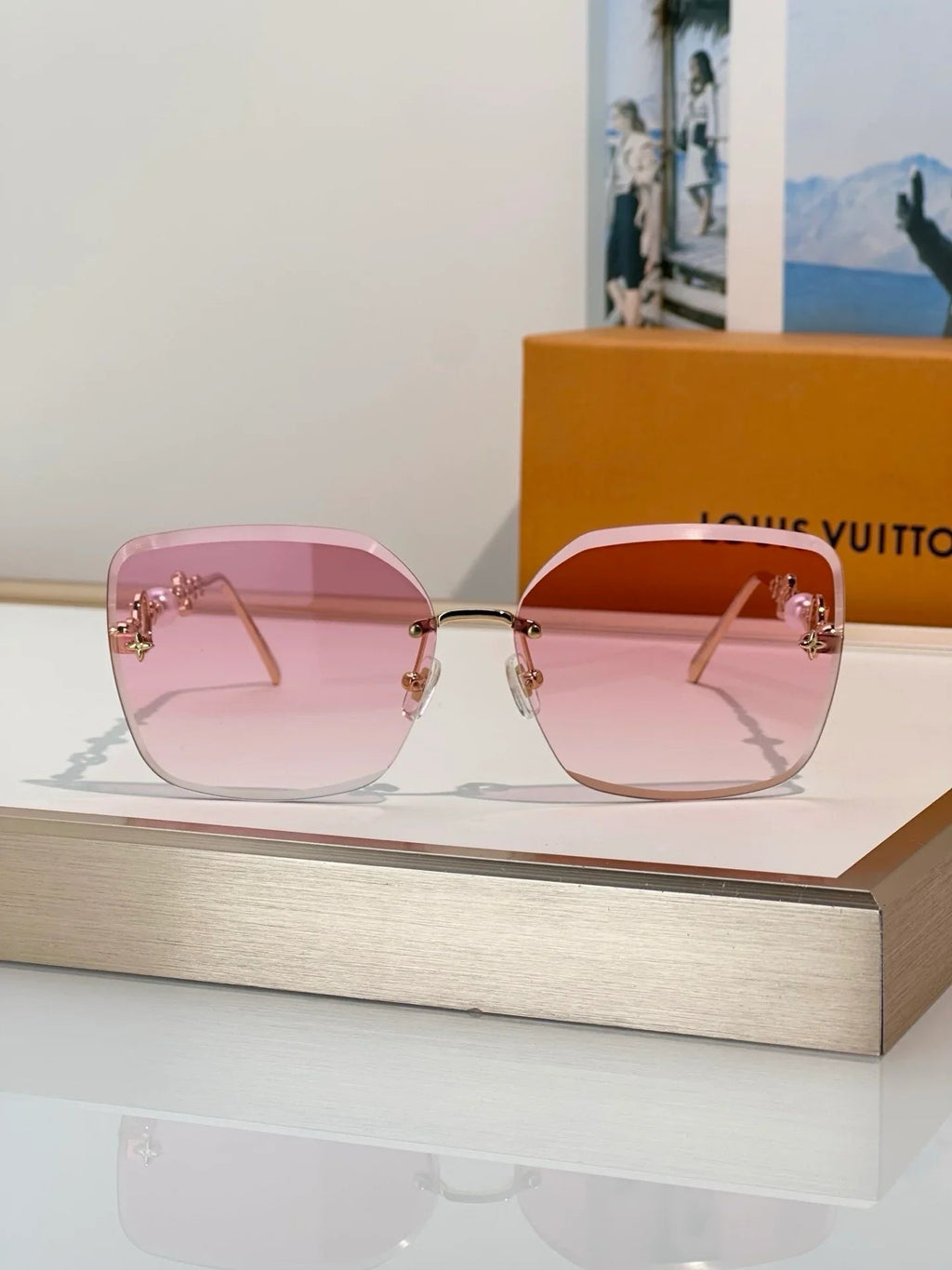 Louis Vuitton Z3407U LV Jewel Pearl Square Sunglasses ✨