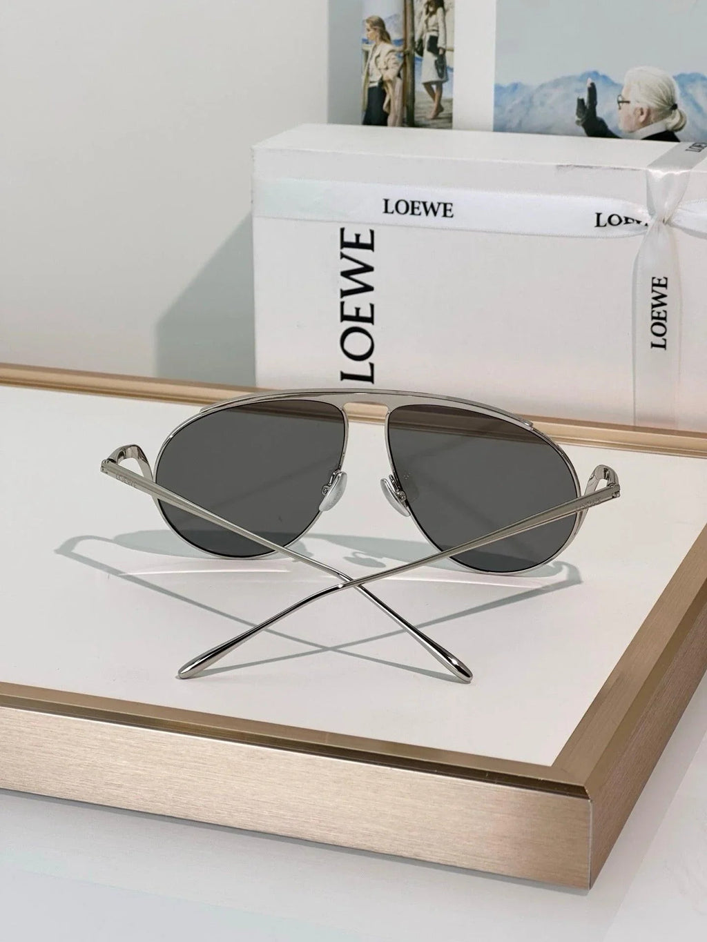 LOEWE Aviator-shaped 40180U Hillock  Sunglasses  ✨