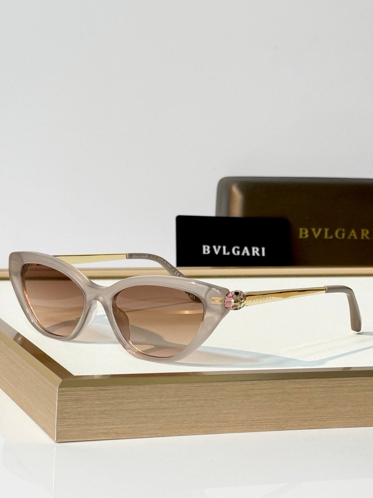 BVLGARI Serpenti Forever BV40109I Sunglasses ✨