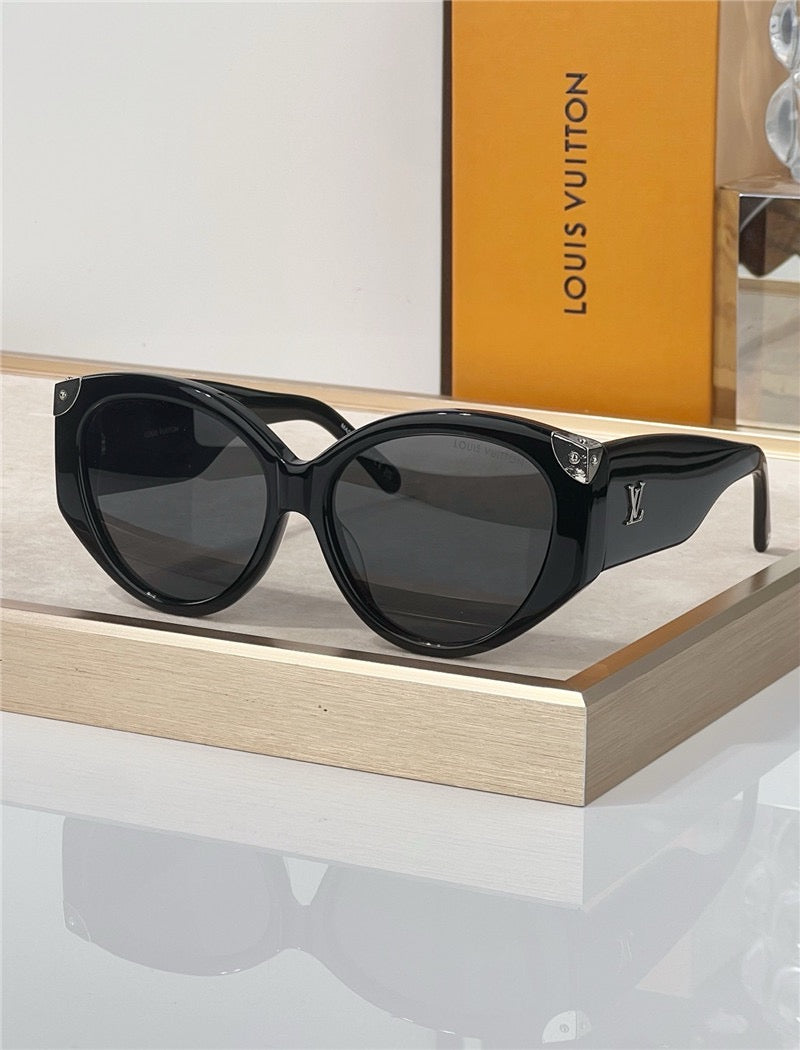Louis Vuitton Z3339E LV Trunk Cat Eye Sunglasses ✨