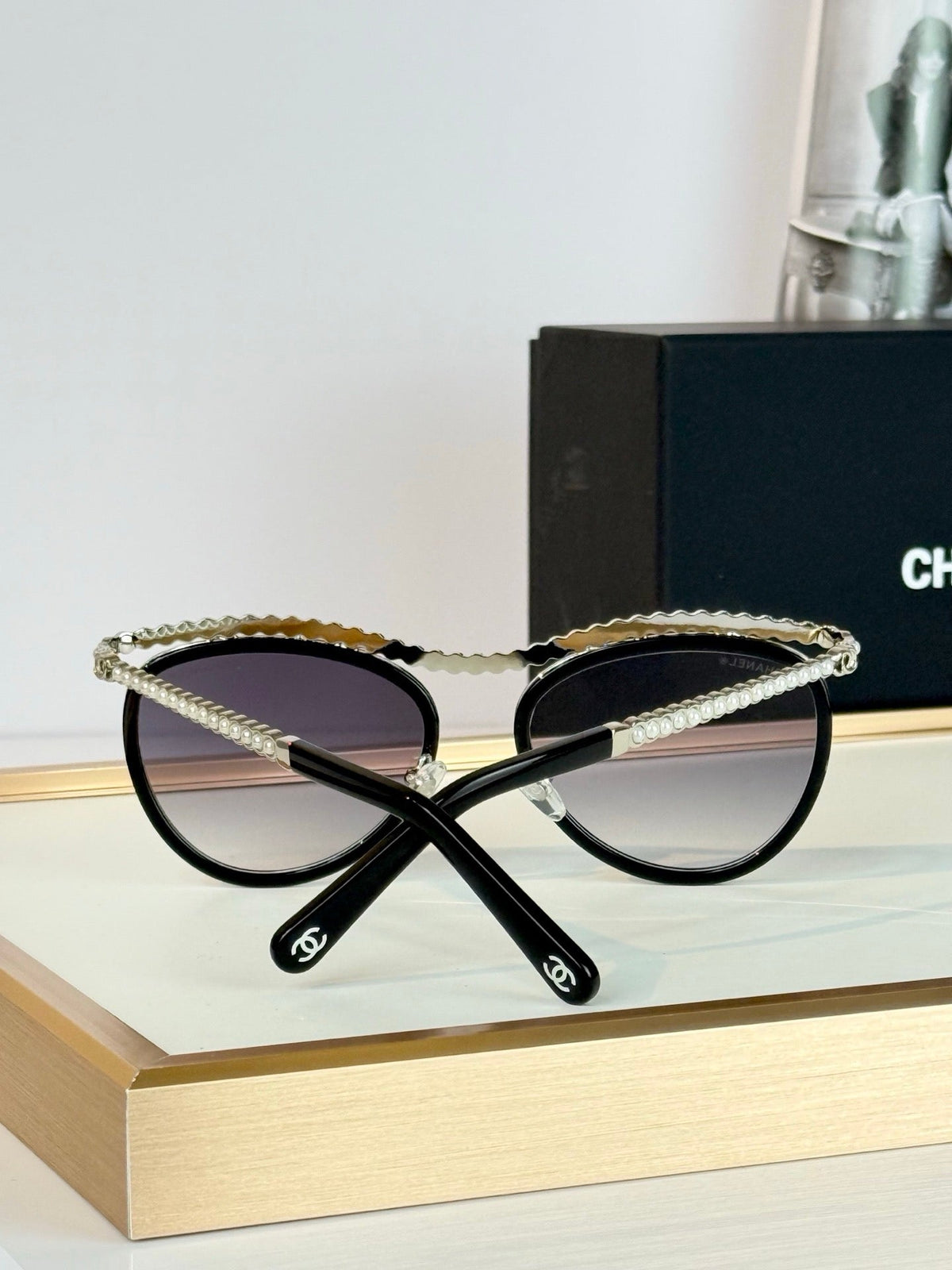 CHANEL 4296  Cat Eye Sunglasses Chanel Eyewear  🖤