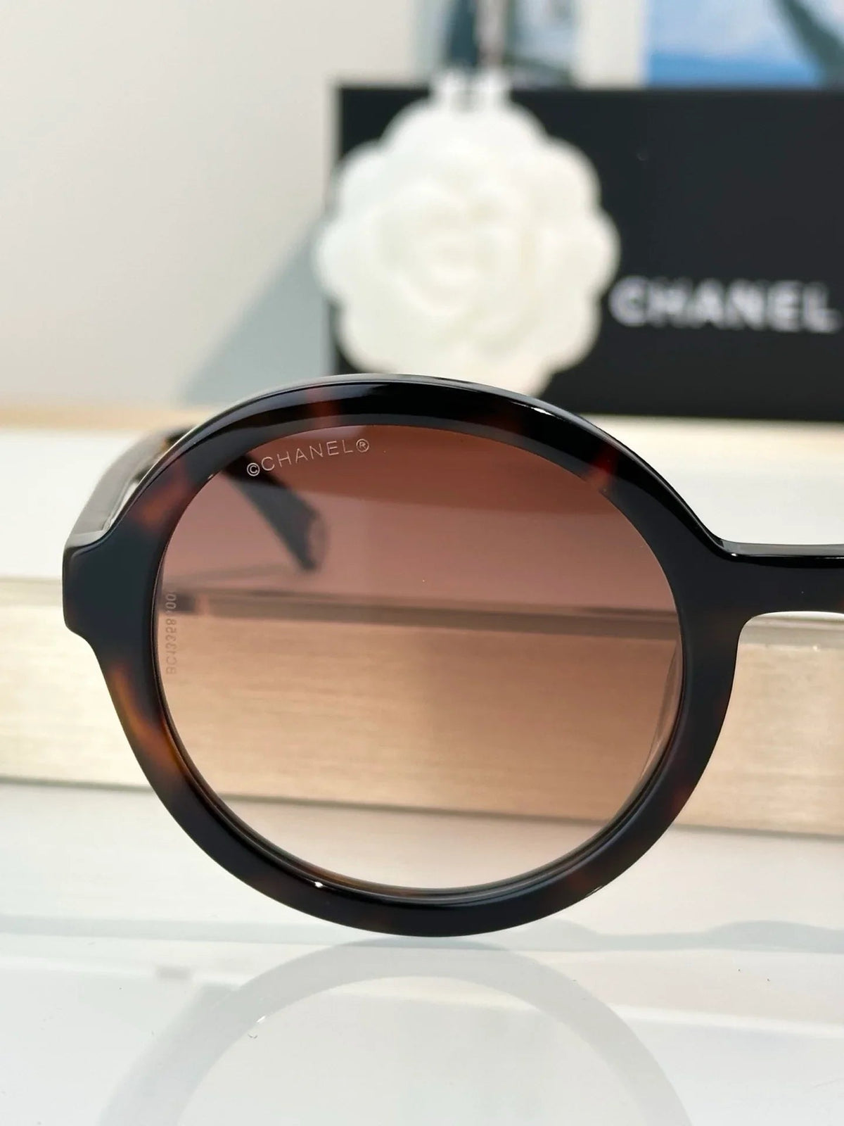 CHANEL Round Sunglasses 5522U Eyewear  🖤