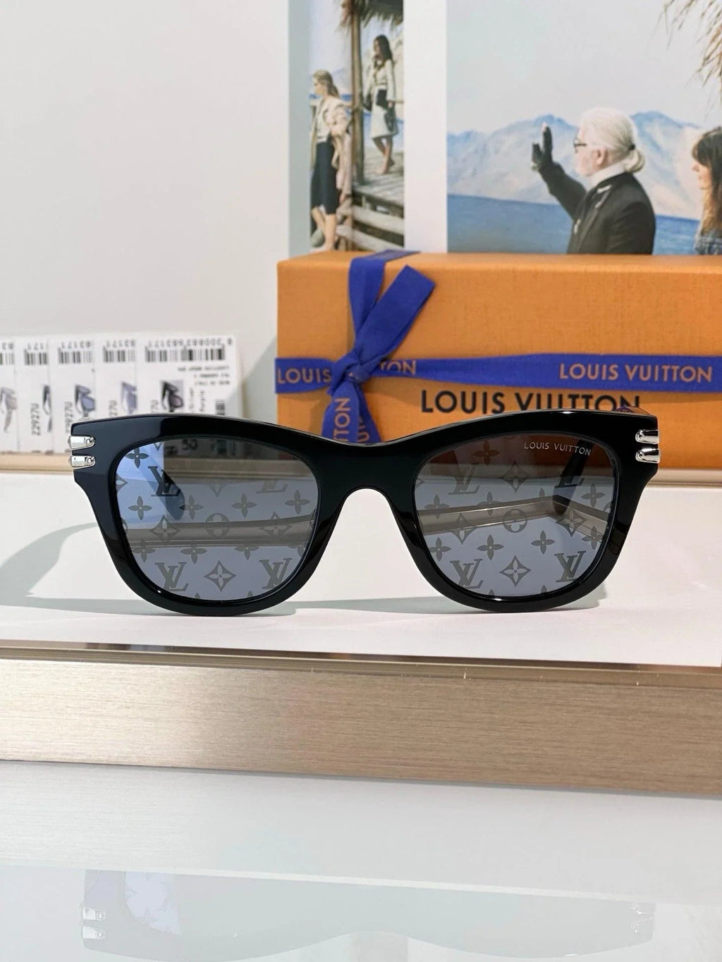 Louis Vuitton Z2927U LV Midnight Cat Eye Sunglasses   ✨