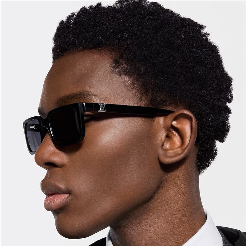 Louis Vuitton Z3262U LV Hit Square Sunglasses ✨