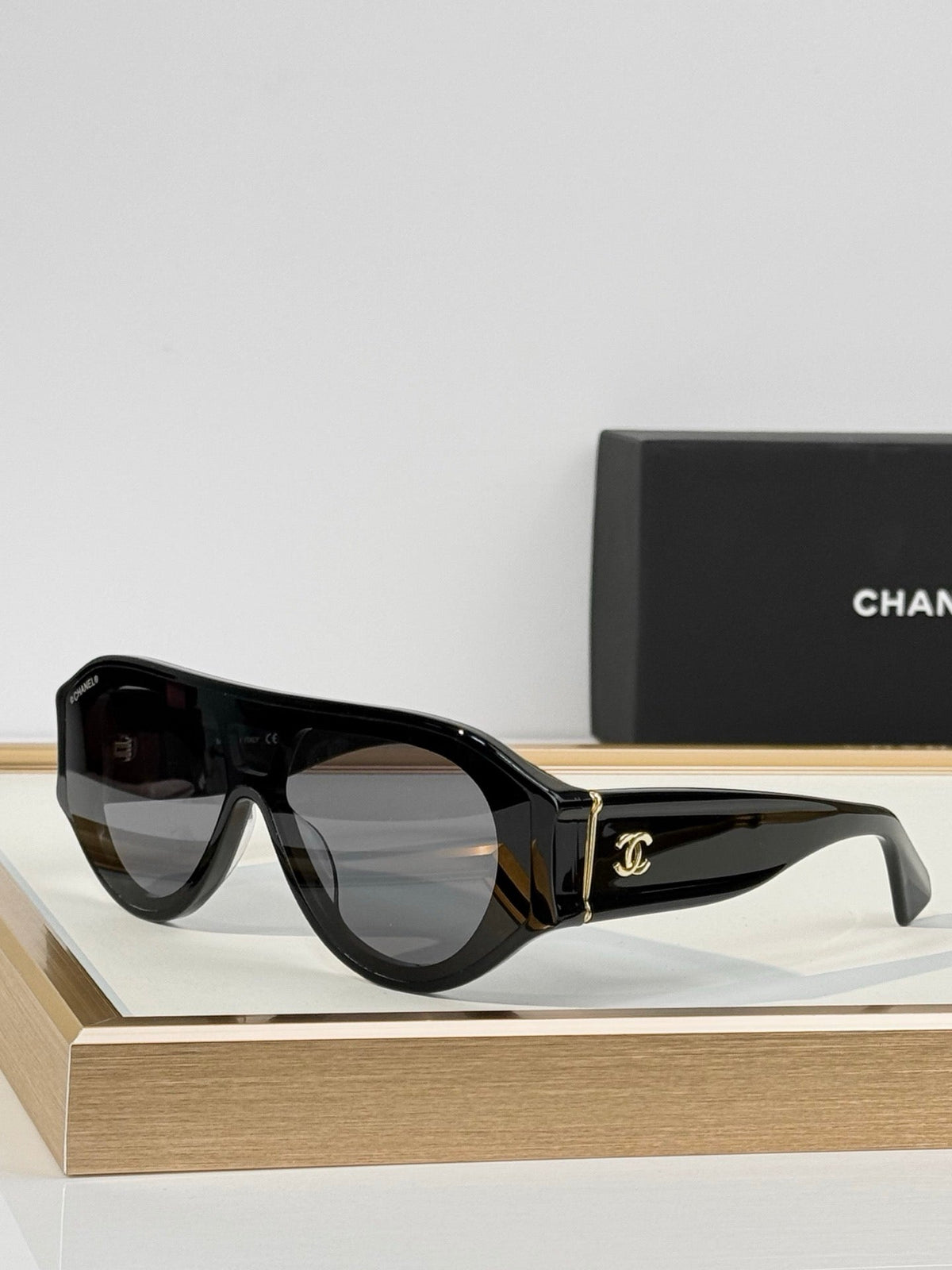 CHANEL 5568 Sunglasses Chanel Eyewear  🖤