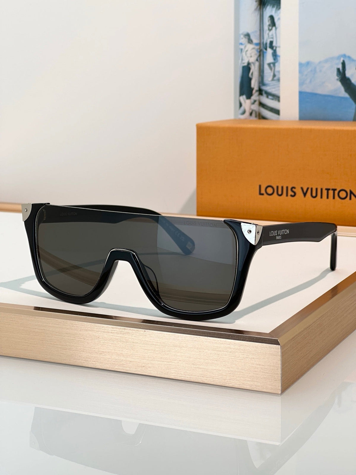 Louis Vuitton Z3242U New icon LV Heritage Mask Sunglasses  ✨