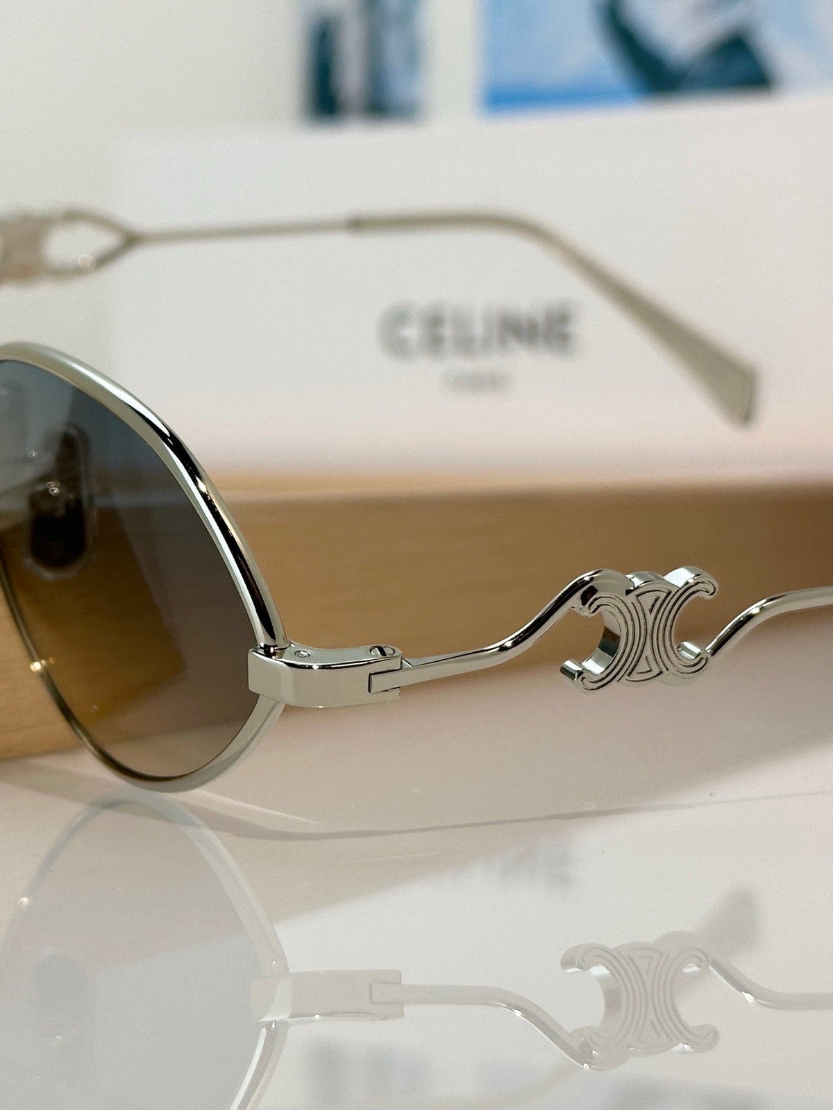 CELINE CL40354U Wire 01 Sunglasses ✨