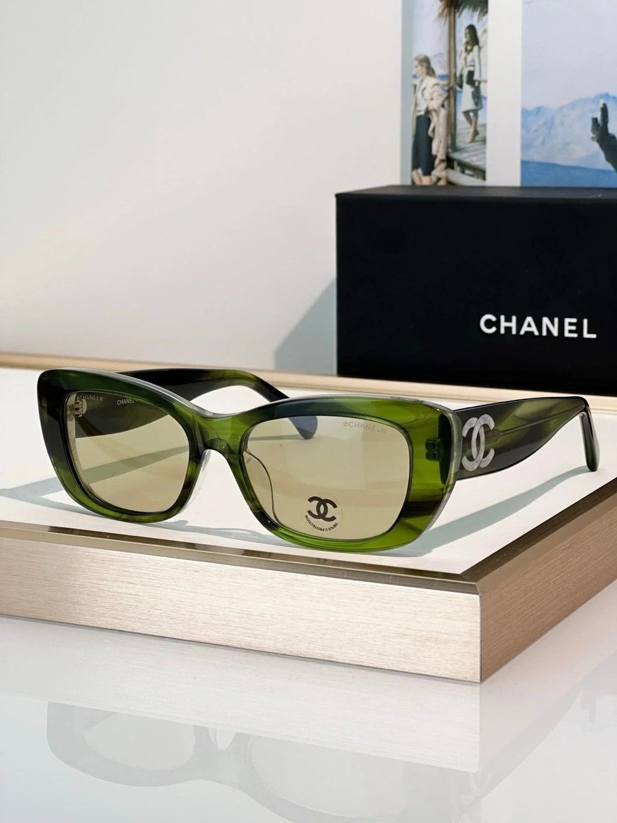 CHANEL A71766 EXCLUSIVE  Butterfly Sunglasses - Chanel Eyewear  🖤