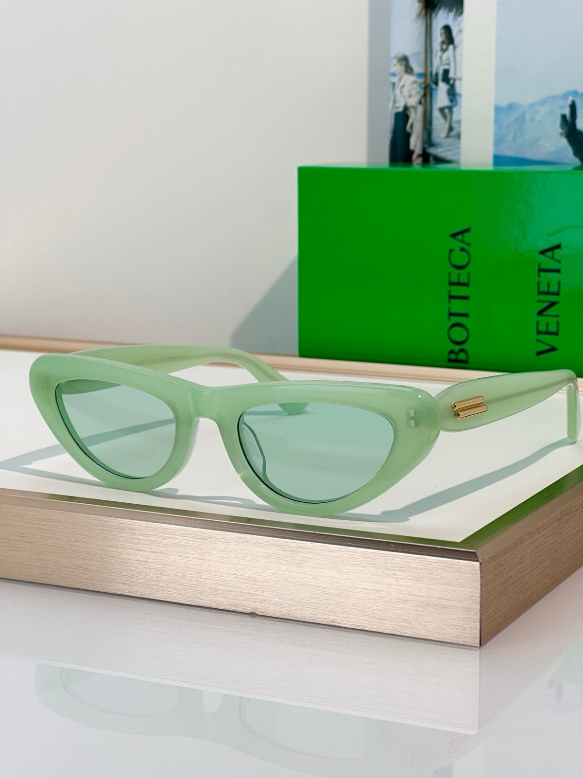 BOTTEGA VENETA BV1450S  Sunglasses 💚