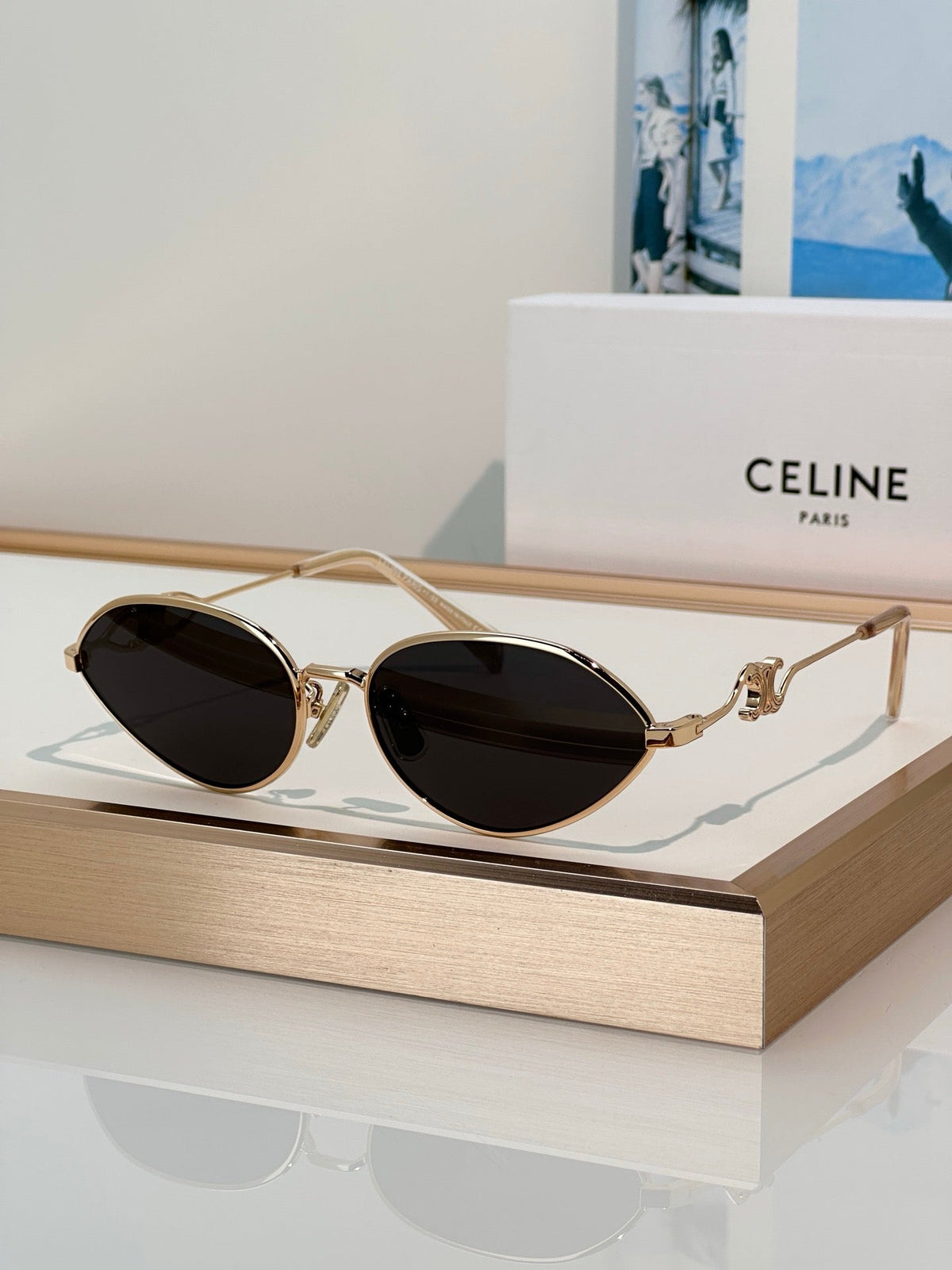 CELINE CL40354U Wire 01 Sunglasses ✨