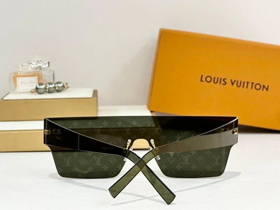 Louis Vuitton Z2206U LV Superlight Square Sunglasses  ✨