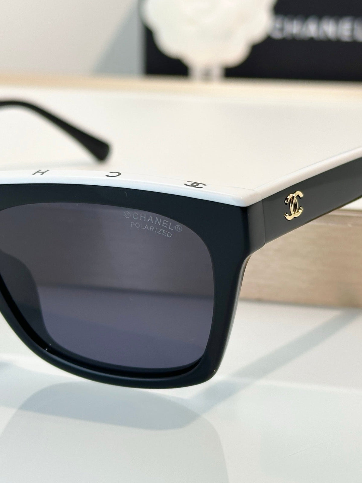 CHANEL5569 Acetate Square Sunglasses Chanel Eyewear  🖤