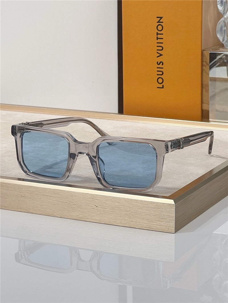 Louis Vuitton Z3262U LV Hit Square Sunglasses ✨