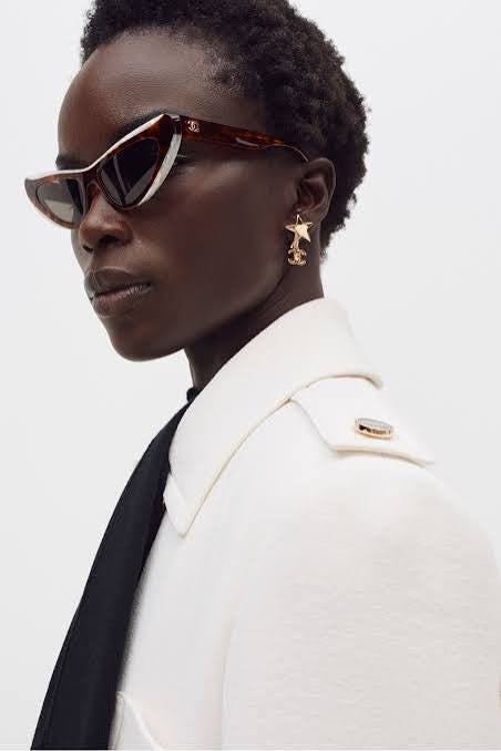 CHANEL 9203 Cat Eye Sunglasses Chanel Eyewear  🖤
