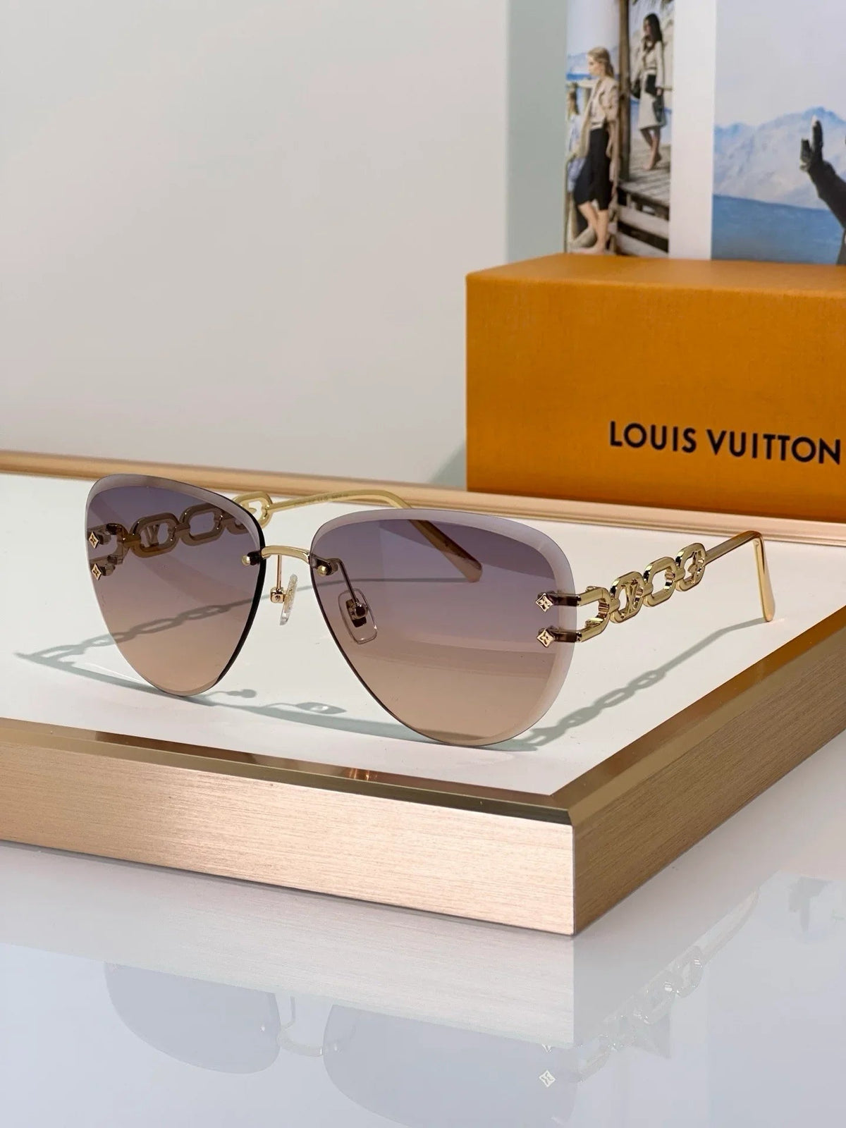 Louis Vuitton Z1854U LV Jewel Pilot Sunglasses NEW   ✨
