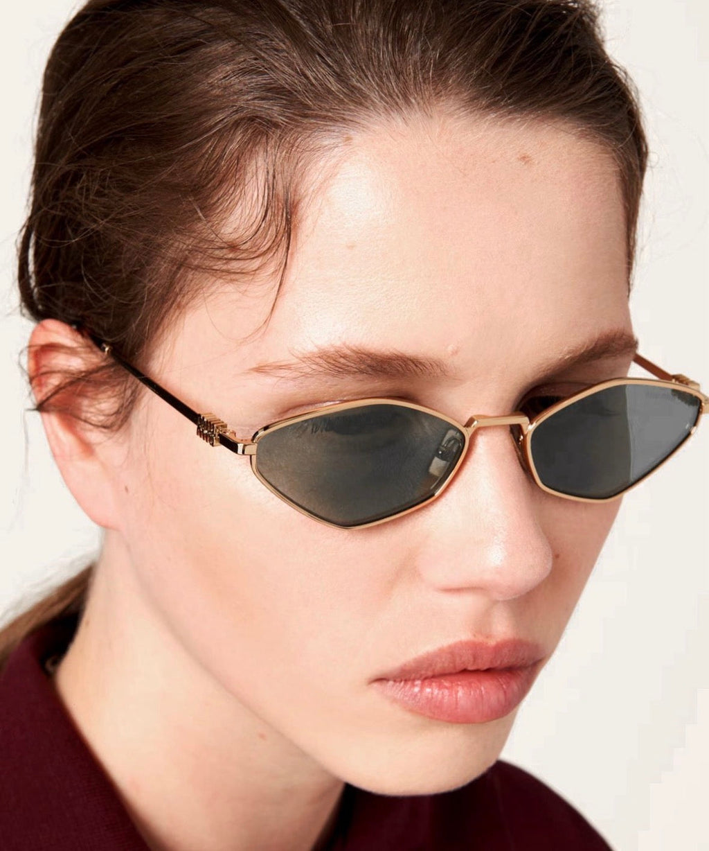 Miu Miu 56Z 5AK-09Z 56 Sunglasses✨