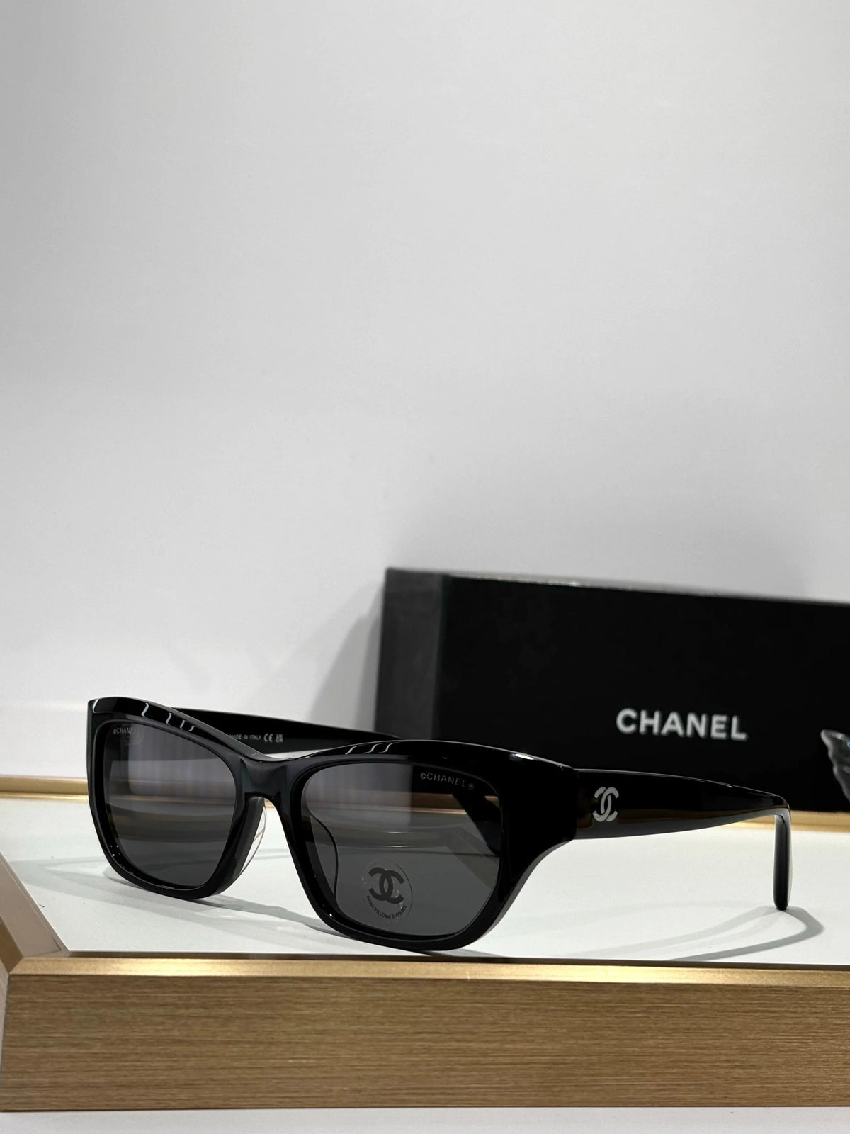 CHANEL A71765 EXCLUSIVE  Cat Eye Sunglasses - Chanel Eyewear  🖤