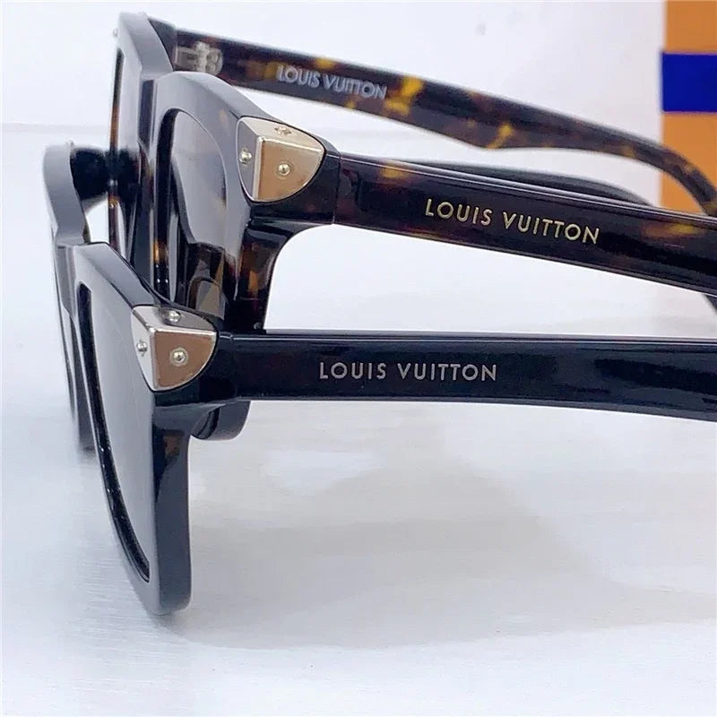 Louis Vuitton Z3231U LV Heritage Square Sunglasses ✨