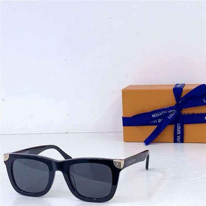 Louis Vuitton Z3231U LV Heritage Square Sunglasses ✨