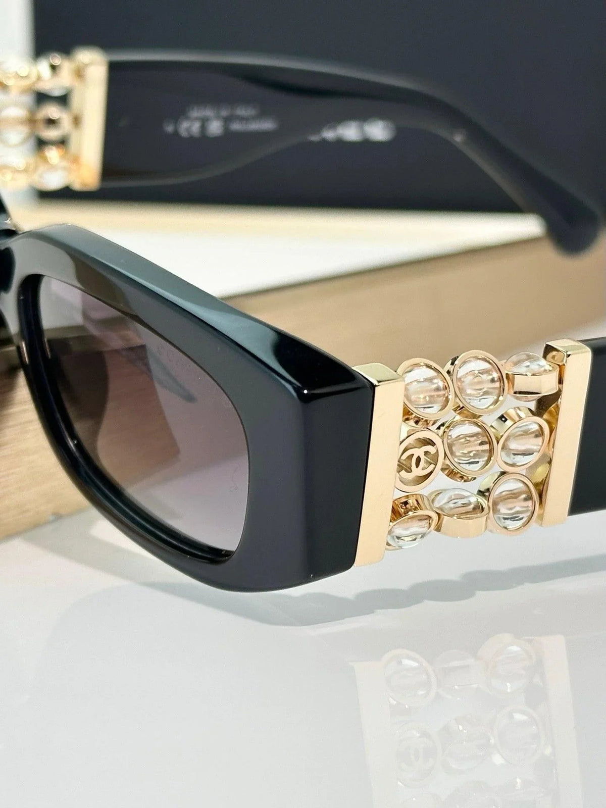 CHANEL Rectangle Sunglasses CH5544 Chanel Eyewear  🖤
