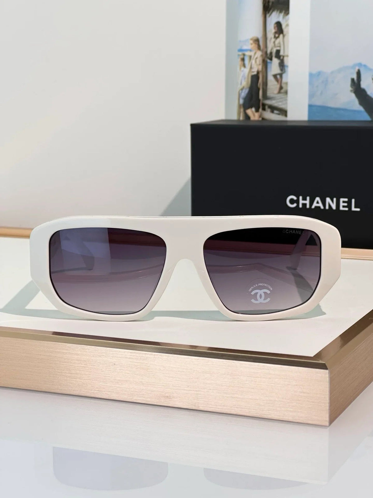 CHANEL 5556  Sunglasses Chanel Eyewear  🖤