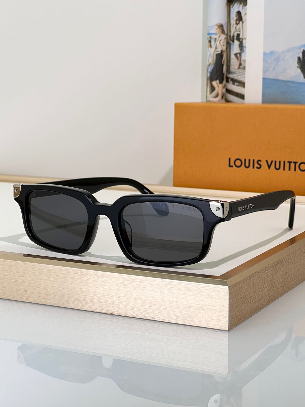Louis Vuitton Z3595E Now LV Heritage Rectangle Sunglasses ✨
