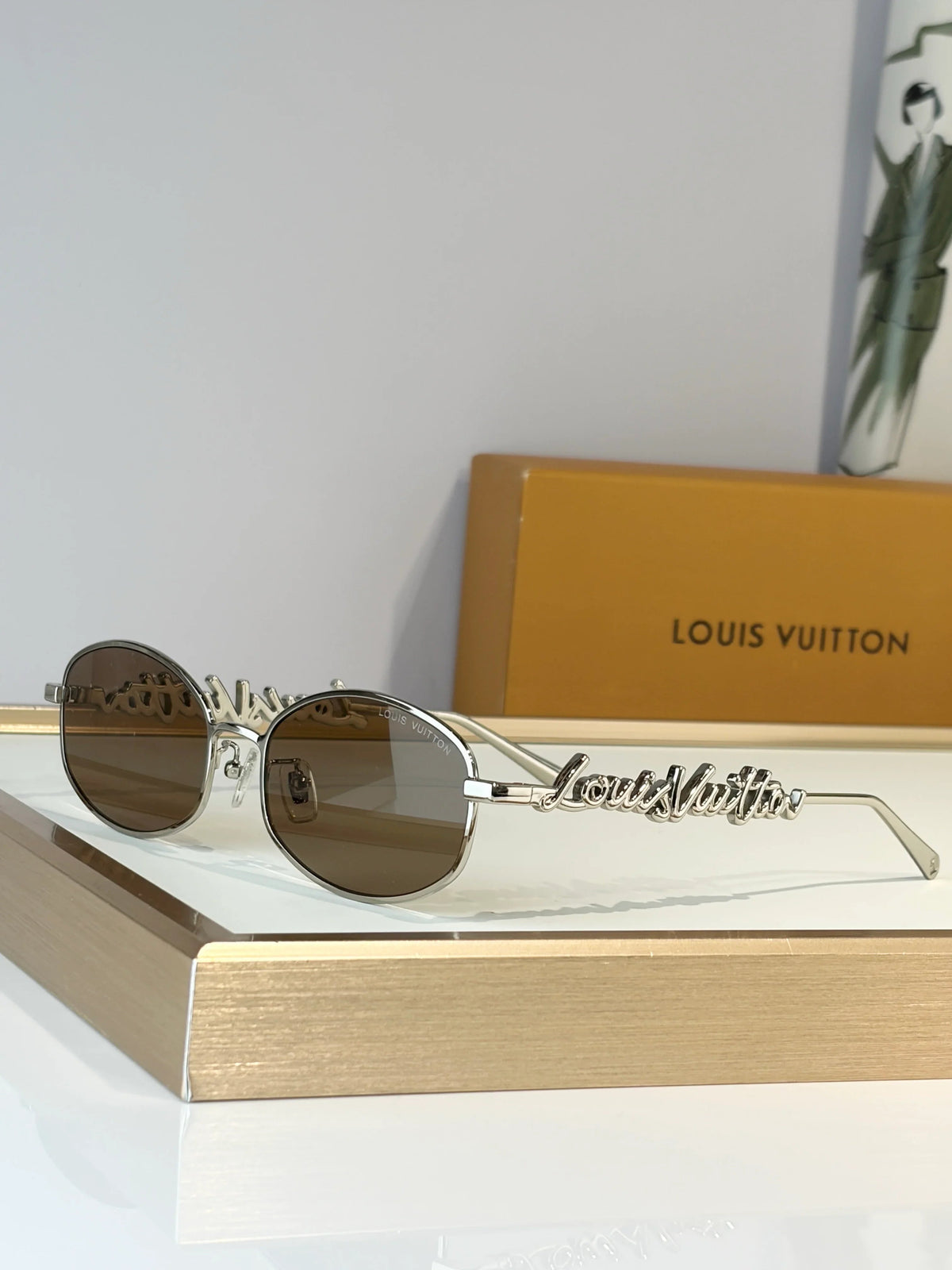 Louis Vuitton Z3193U LV Script Metal Round Sunglasses  ✨